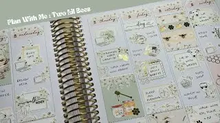 Plan With Me | Two Lil Bees