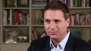 J&ouml;rg Boecker / Moderator, Fernsehjournalist, Europawissenschaftler / H&S Interview: beruflich