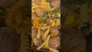 Pasta with vegetable balls in pressure cooker