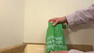 Large Dog Poop Bags Review: Extra Thick, Leakproof & Easy Handles
