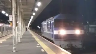 1月21日 1058レ EF210-12(岡)+コキが国府津駅を通過するシーン