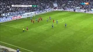 1.FC Magdeburg Ryan Malone extrem Einwurf