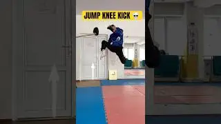 Jump knee kick 💀 #kickboxing #mma #usa #muaythai #martialarts