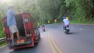 GEVALLEN MET SCOOTER IN THAILAND - VEEL SCHADE