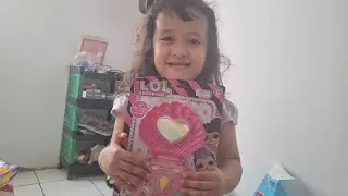 Temanin Alicia Mau Unboxing LOL Suprise - Makeup Set
