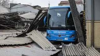 “Calamidade” Kristin varreu o país provocando 4 mortos e prejuízos materiais. Veja o vídeo