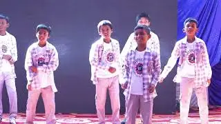 Savaligu kawaligu kannada song dance by 5th std boys