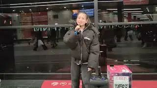 Браво - Этот город - Роберт Ленц - #Песню про любимый город спела в #метро Москвы Виктория Буваева