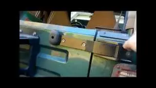 How to change Jeep Tailgate Hinges