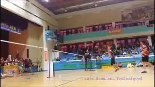 Badminton doubles super saves