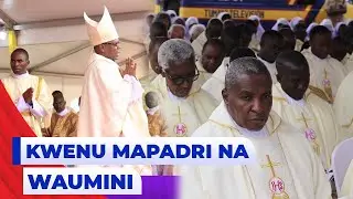 ASKOFU MPYA JIMBO LA NJOMBE ATUMIA DAKIKA MOJA KUTOA UJUMBE KWA WAUMINI NA MAPADRI NJOMBE