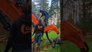 Grapples to processor. #logging #BLLW #timberfaller