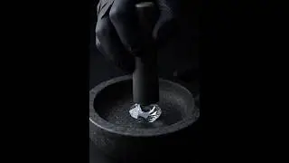 Diamond Crush ASMR 💎😌#DiamondCrush #ASMR #satisfying #shorts #press #oddlysatisfying  #sleepasmr