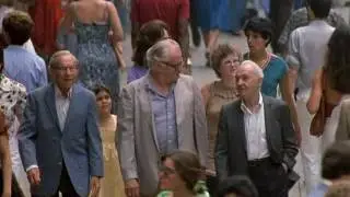 Going in Style (1979) - I forgot how many beautiful women