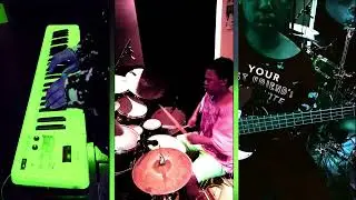 Free Acorns- Madda (Live Bass/Keyboard/Drum Session)