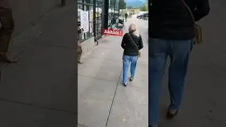 Living statue scare #livingstatueprank #funnypranks #prank #funnyscares #livstatmt #funny #livstatmt