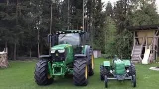 John Deere 6215