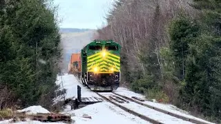 SD70M-2 Leader 6403 Leads Container Train NBSR 120.