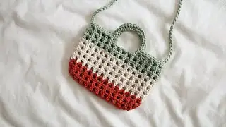 [Crochet Bag] Two-tone Net Crossbody Bag
