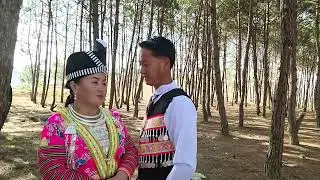 Yias thoj thiab nkauj txoj kev sib nco ncaim los on peb xyoo