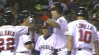 Salmon hits his first career grand slam in 1993