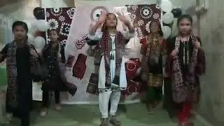 moomal moomal pese thi (sindhi Mashup performance by school girls