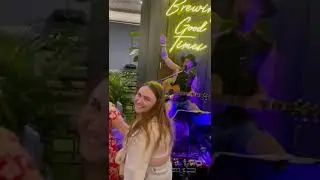 Esteban Live - covering 'Despacito' of Luis Fonsi at the Latin Fiesta