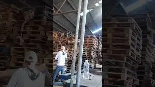 Dismantling Pallets 