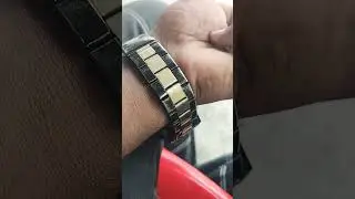 smart watch #smartwatch #luxury #luxurywatches #golden #watches #shorts #goldenwatch #luxurywatches