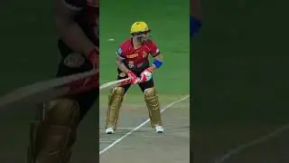 mccullum batting grip