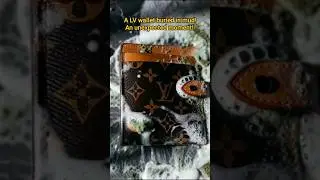 Removing 10 Years of Mold from a LV Wallet 🤢