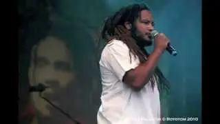 Paulinho - False Friends (B-Dub/Soulove Records)
