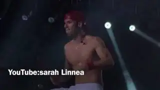 Josh Dun throws drumstick (Oslo,Norway, 10/29/16)