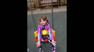Хорошо проводим время семьей. We have a good time with family.