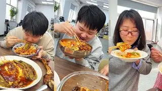 【明天誰做東】被工作耽誤的廚子！在工位煎牛排，香味飄滿整個樓層#food #家庭菜 #美食 #美食做法 #cooking