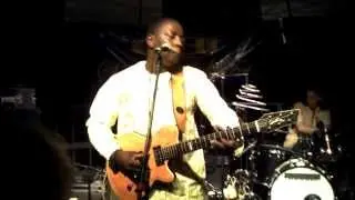 Vieux Farka Toure Amazing Guitar Riffs Live in Concert, UW Madison Terrace