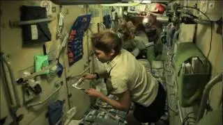 Space Tourists - Trailer (1:46)