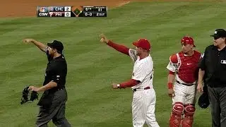 Hernandez, Sandberg ejected in 6th