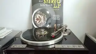 Victor (JVC) QL-Y44F playing STEREO 