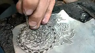 engraving metal : The process of carving a beautiful necklace🔨🏅