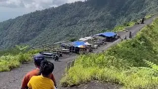 Gunung galunggung ~ coba pengalaman naik ojeg menuju atas untuk melihat kawah gunung galunggung