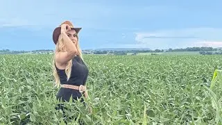 Sabrina Carla está ao vivo!