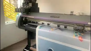 Plotter de impress&atilde;o + recorte CJV30-160 Mimaki cabe&ccedil;a DX5 + Nobreak incluso
