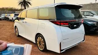 New Toyota Vellfire Executive Lounge | Hybrid | 1.32Cr | 2025 | Detailed Review |