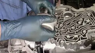 Reassembling the junkyard Turbo 400. Part 1.