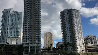 Courvoisier Courts at Brickell Key (Miami, FL)