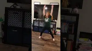 Work out video to get you pumping up for kids #kidsafe