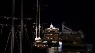 Aida Blu Cruise Ship - Sailing yacht Elfje
