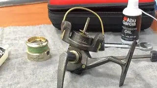 Cleaning & Repairing Old Fishing Reel