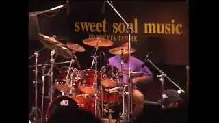 MonoNeon's DAD (Dywane Thomas Sr. - bass) with Rufus Thomas at Porretta Soul Festival 1993